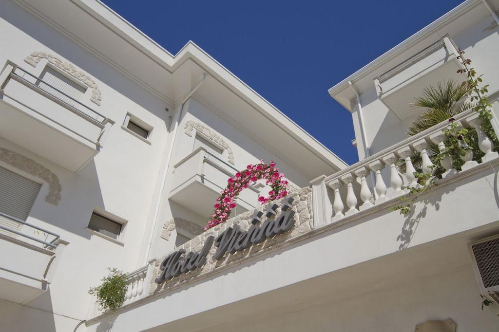 Hotel Vienna Беллария-Иджеа-Марина Экстерьер фото